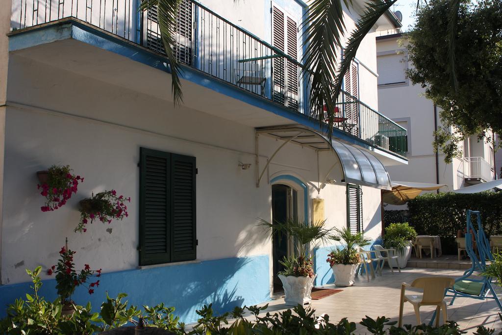 Hôtel Ornella 2*